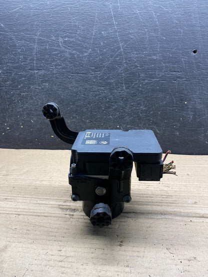 2012-2018 BMW F30 F32 320I 328I ABS Anti Lock Brake Pump 6860731 AH9645 DW2