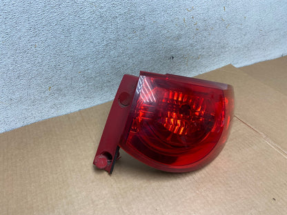 2009 2010 2011 2012 Chevrolet Traverse Right Passenger Tail Light AI3758 LK2