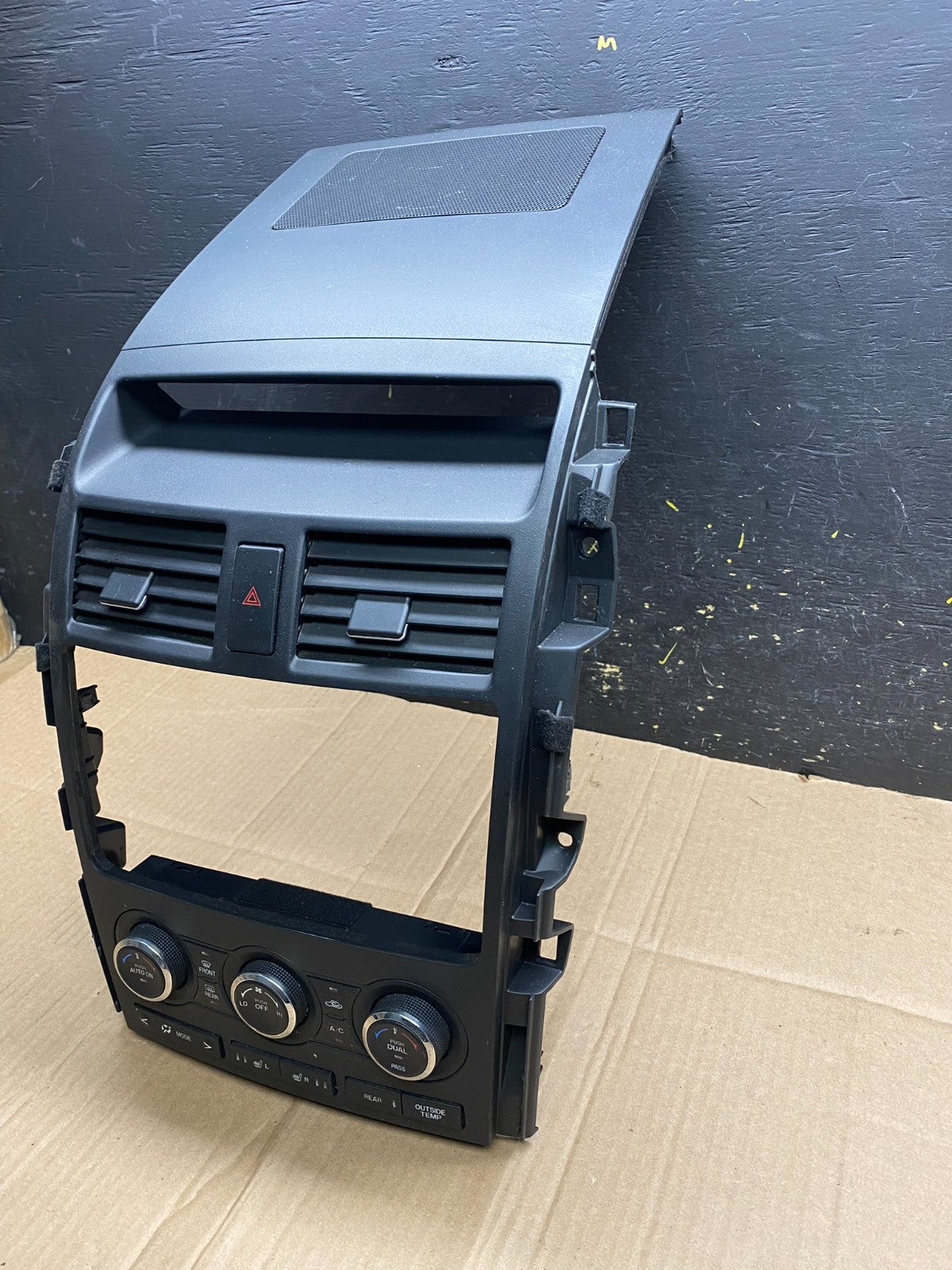 2010 - 2015 Mazda CX-9 Radio Dash Trim Bezel W/Vent AC Climate Control AA4471 DG1