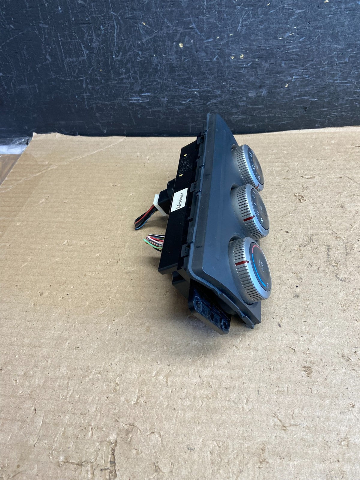2009 - 2013 Mazda 6 A/C Manual Climate Control Panel ah5171 DG2