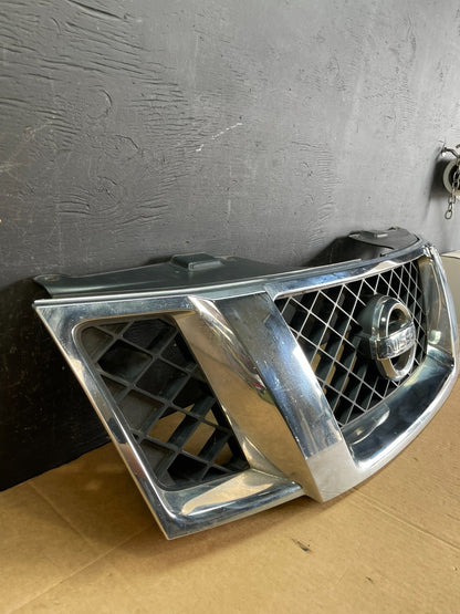 2008 to 2012 Nissan Pathfinder Front Upper Chrome Grill Grille AC5048 DG2