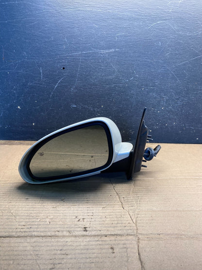 2008-2012 Buick Enclave Left Driver Heat Door Heated Mirror OEM AA5627 MS9