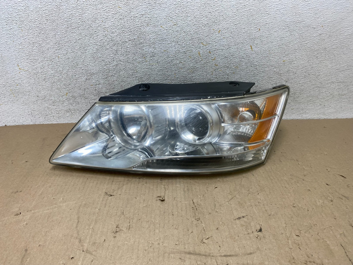 2009 - 2010 Hyundai Sonata Left Driver LH Side Headlight Halogen AH6920 DW0