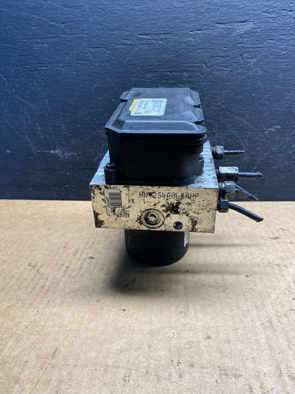 2008 Ford E150 Van ABS Anti-Lock Brake Control Module 8C24-2C346-BF AC7021 DG2