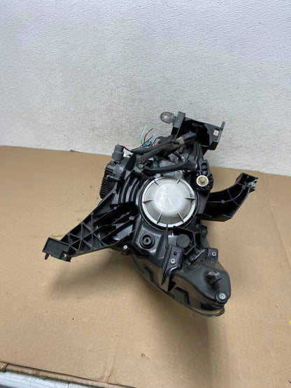 2016-2018 Infiniti QX60 Right Passenger Side Xenon Headlight AG3350 DG6