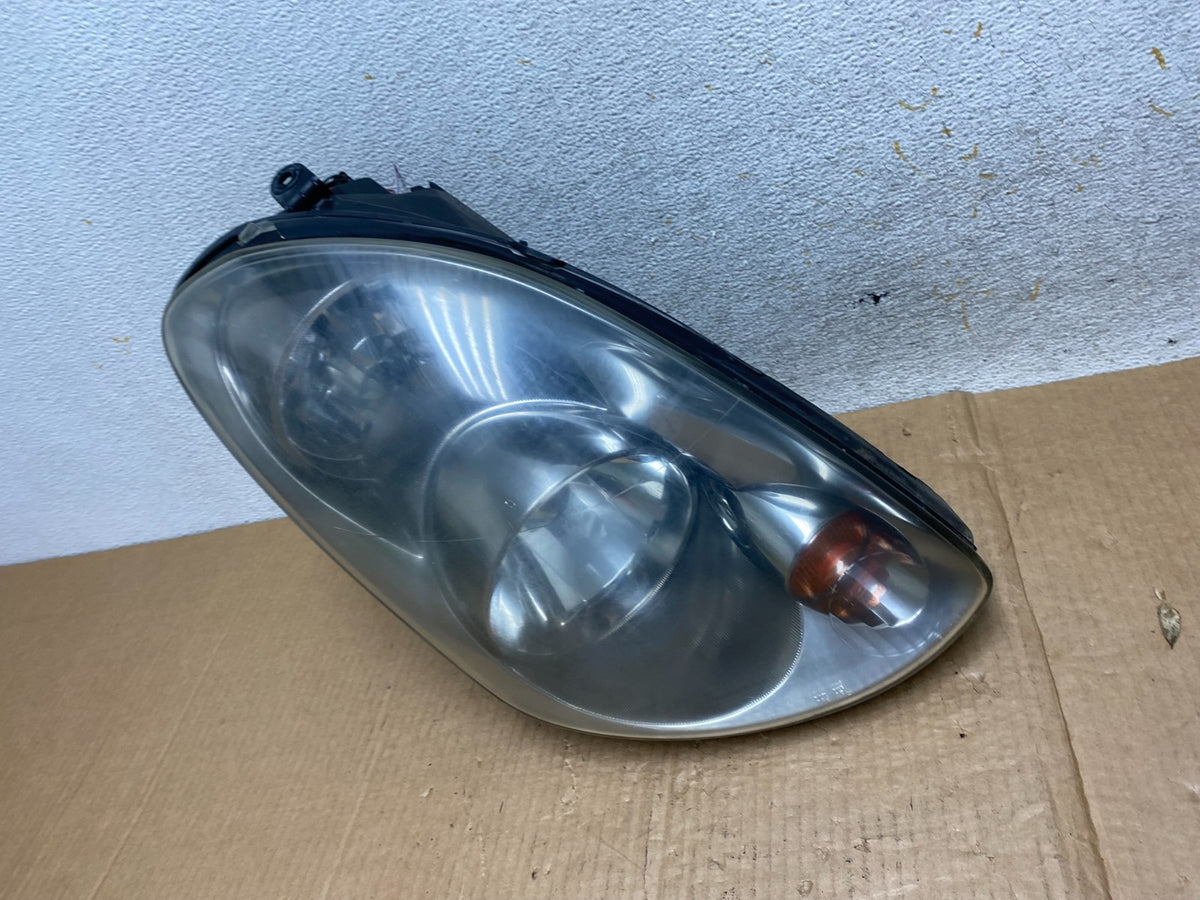 2003 to 2004 Infiniti G35 Right Passenger Side Xenon HID Headlight AI5848 DW1