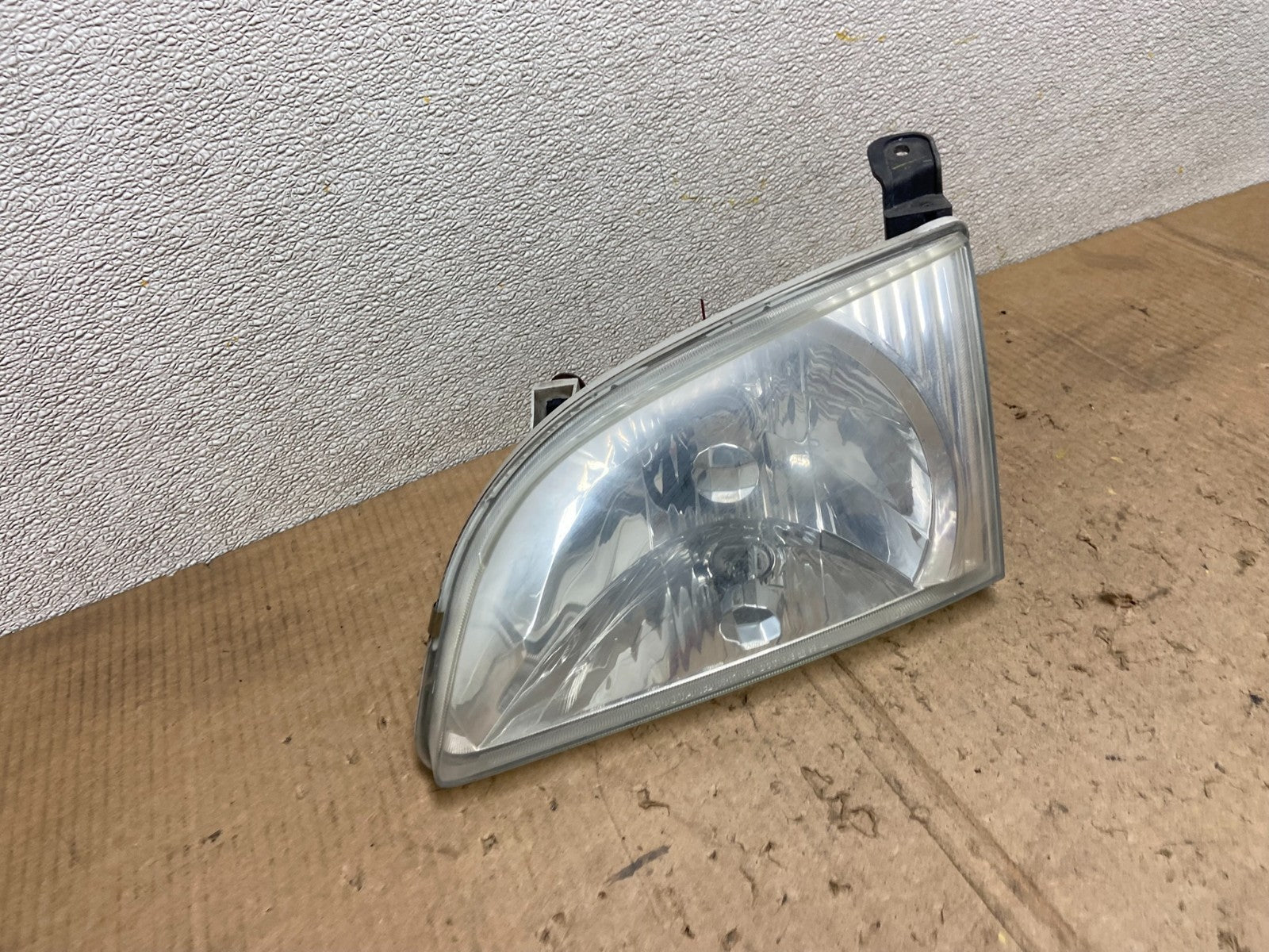 2001 2002 2003 Toyota Sienna Left Driver Lh Side Headlight Halogen AA6976 DW2