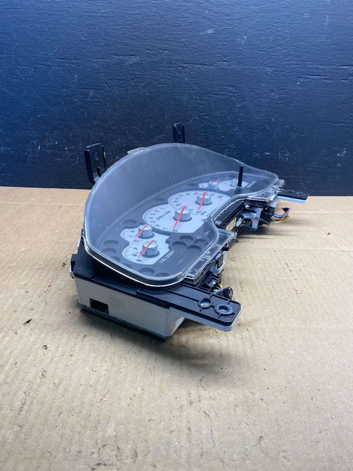 2004 2005 Ford Explorer Speedometer Cluster Gauge AD1613 DG1