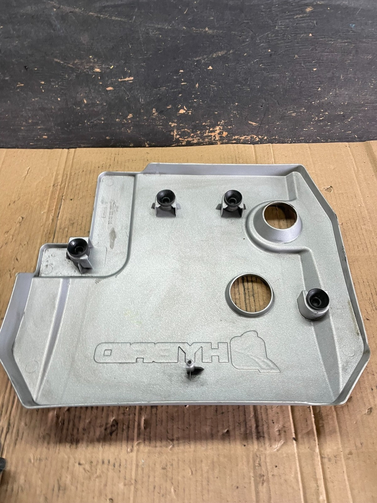 2005 to 2008 Ford Escape Hybrid Engine Motor Cover Oem s6055 DG5