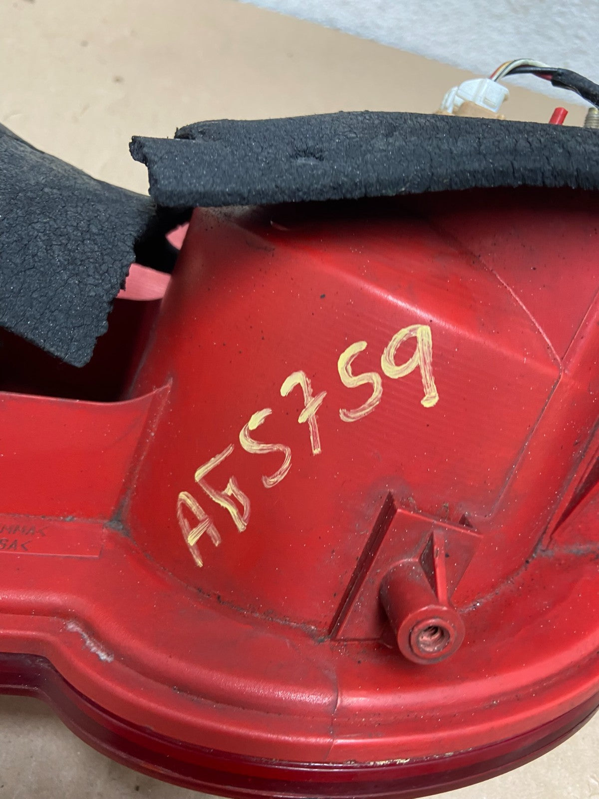 2002 to 2004 Acura Rsx Left Driver LH Side Tail Light AG5759 DW8