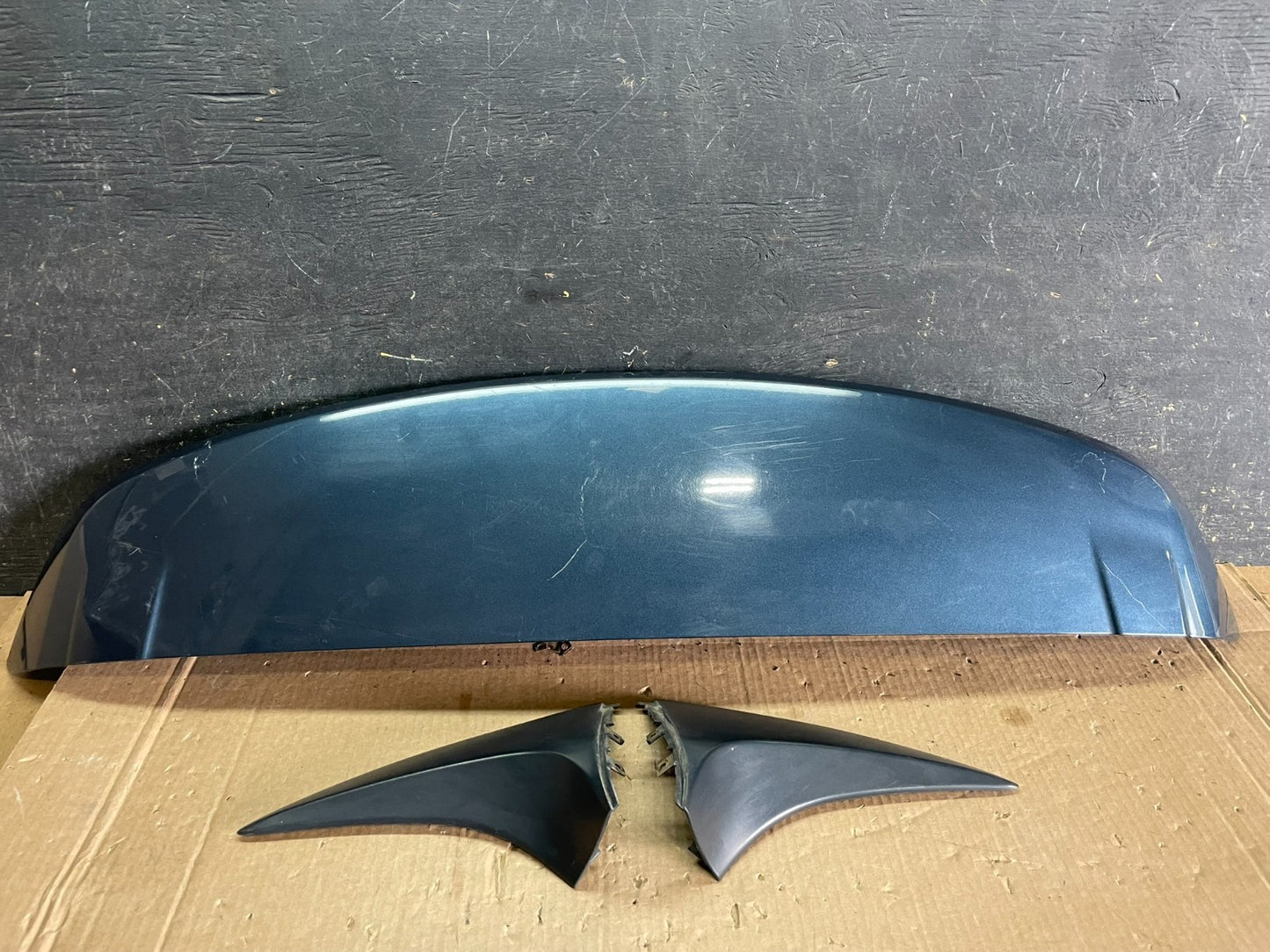 2013 to 2020 Nissan Pathfinder Rear Spoiler Wing Oem AB3085 DG0