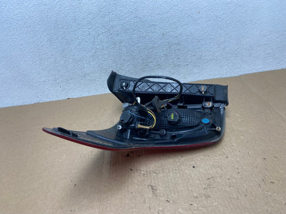 2011 2012 2013 2014 2015 Ford Explorer Right Passenger RH Tail light AF9746 LK6
