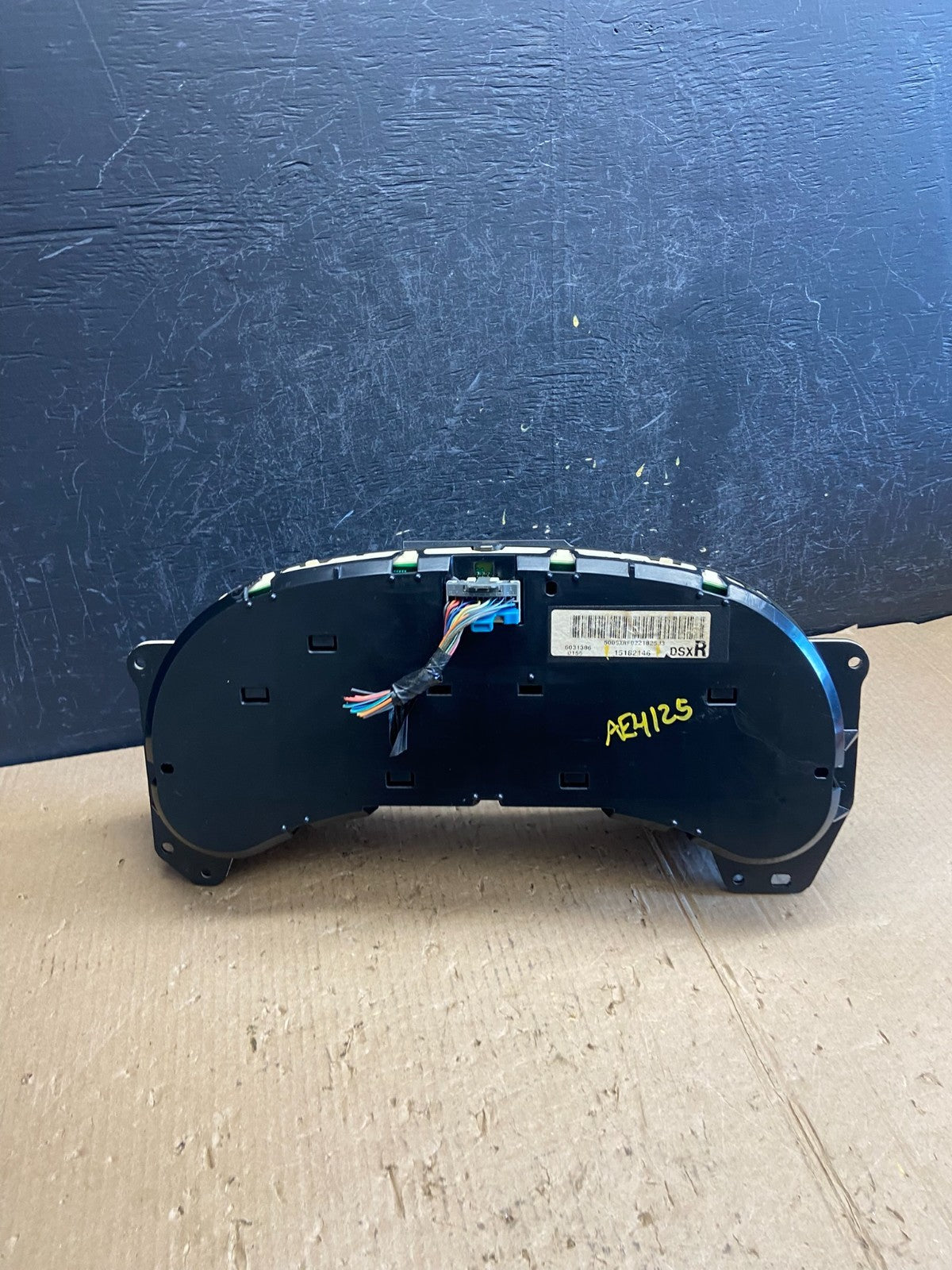 2003-2006 Silverado Sierra Yukon Tahoe Speedometer Instrument Cluster AE4125 DG3