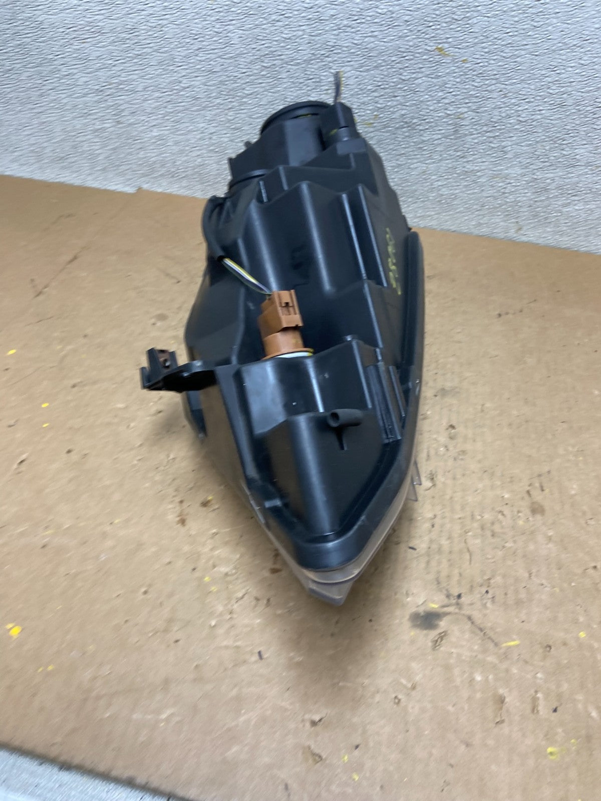 2010 2011 2012 Ford Fusion Right Passenger RH Headlight Halogen OEM Z8061 DW8