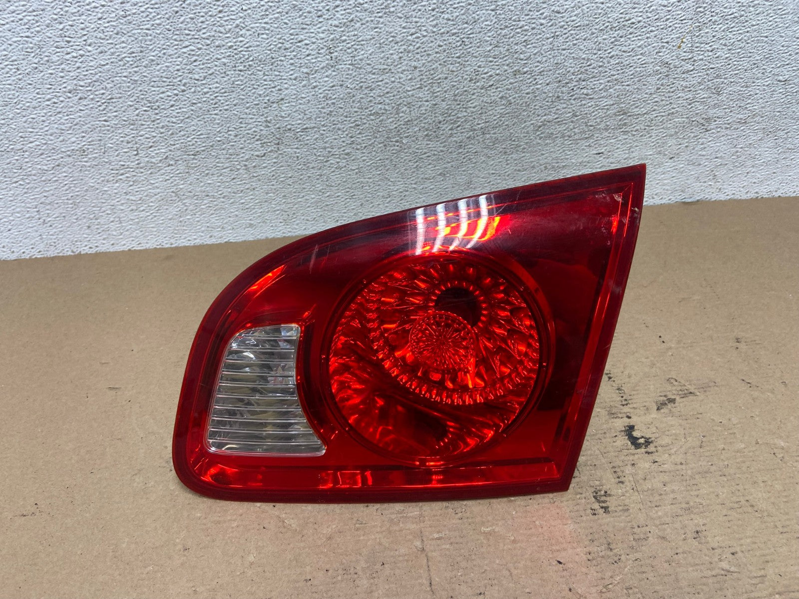 2007 2008 2009 Hyundai Santa Fe Right Passenger Tail Light Inner AF4532 LK0