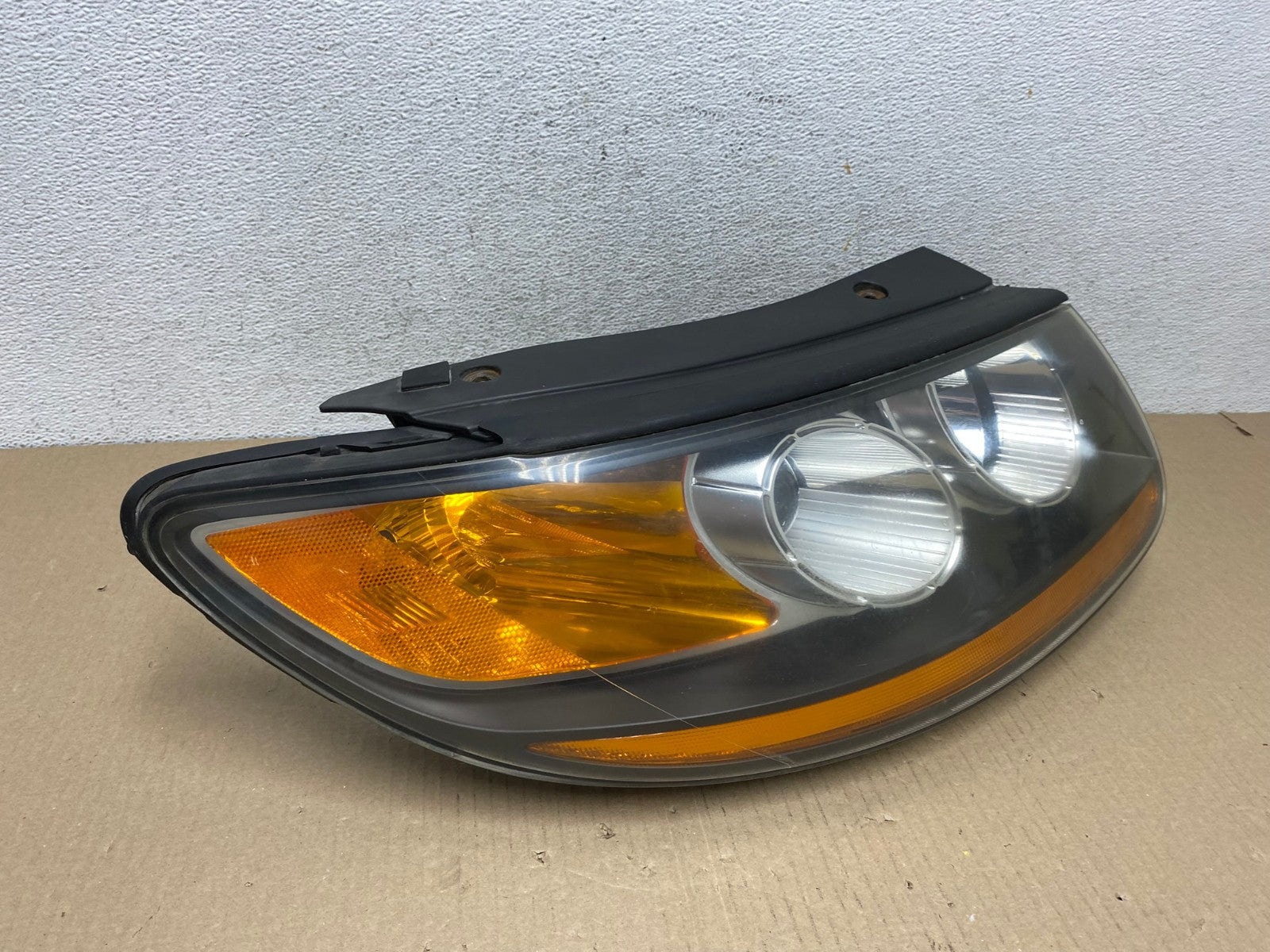 2007 2008 2009 Hyundai Santa Fe Right Passenger Halogen Headlight AE9492 LK2