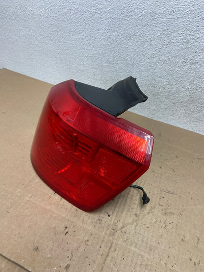 2010 to 2017 GMC Terrain Halogen Right Passenger Rh Side Tail Light AE6441 LK1