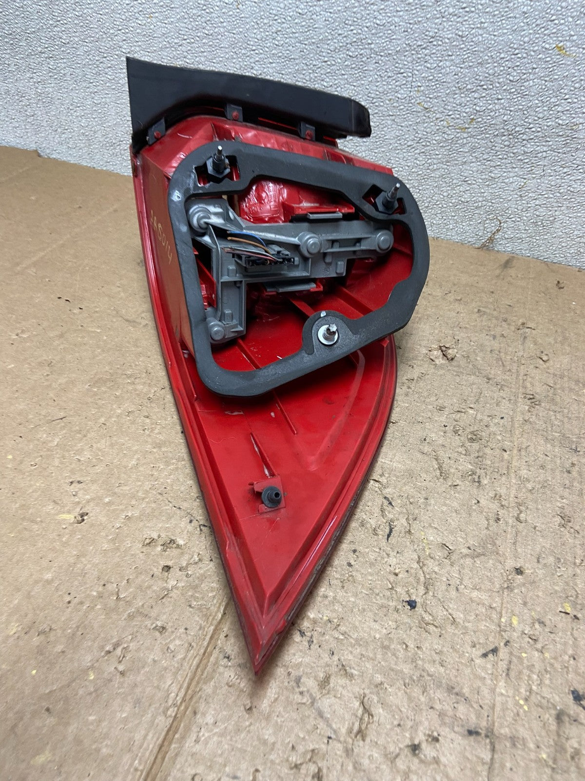 2010-2014 Volkswagen Golf MK6 Wagon Left Driver LH Tail Light OEM AA5014 DW6