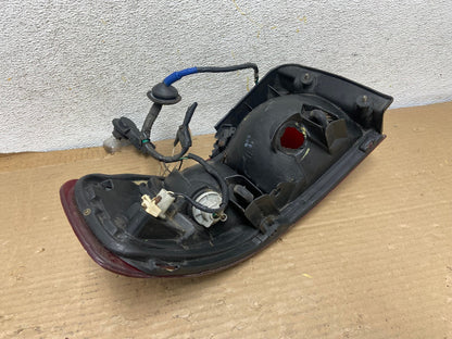 1995 - 1996 Toyota Camry Sedan Right Passenger Tail Light Lamp AH0627 LK6