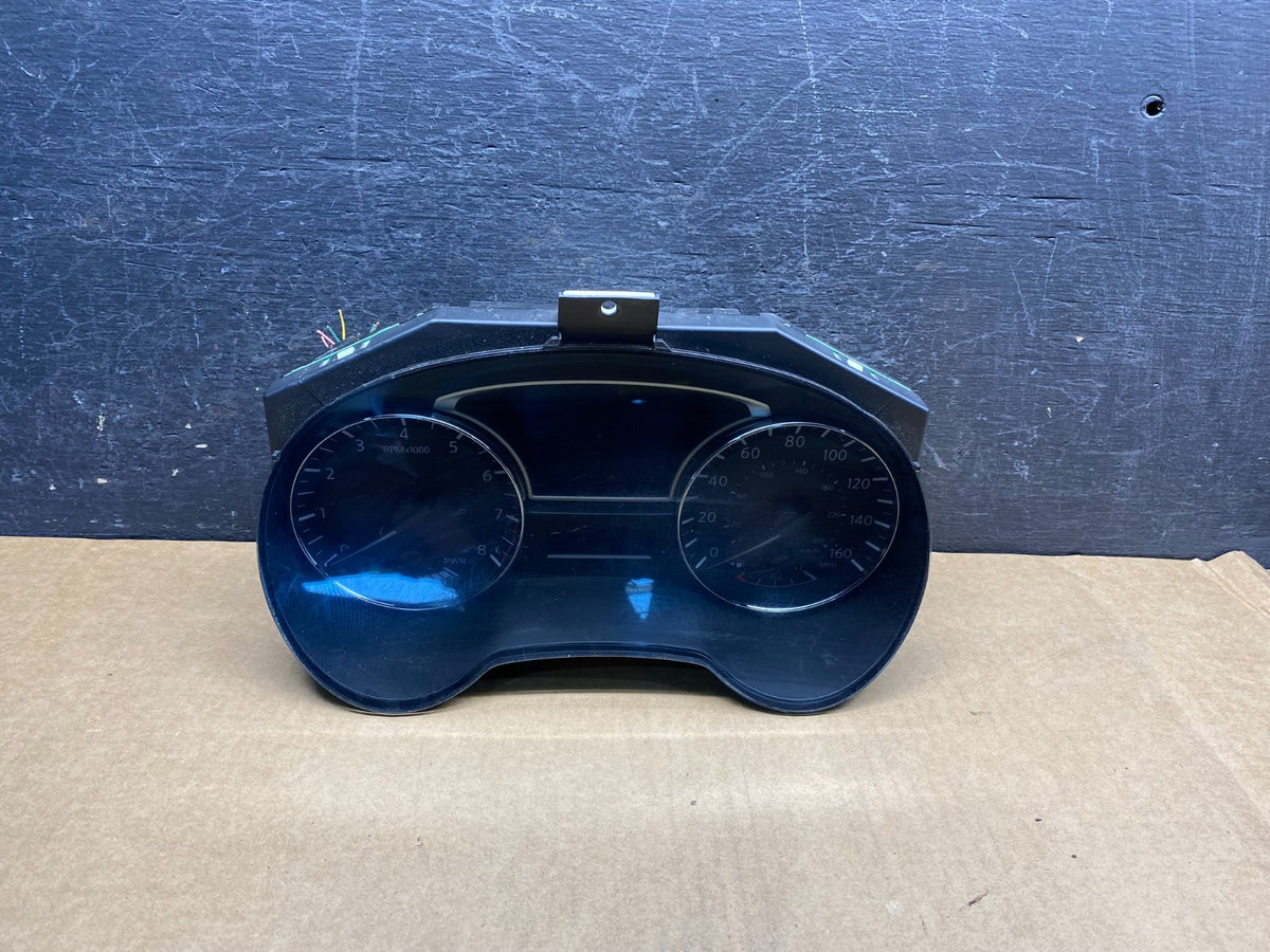 2014 Nissan Pathfinder Speedometer Cluster Gauge AH7163 DG0