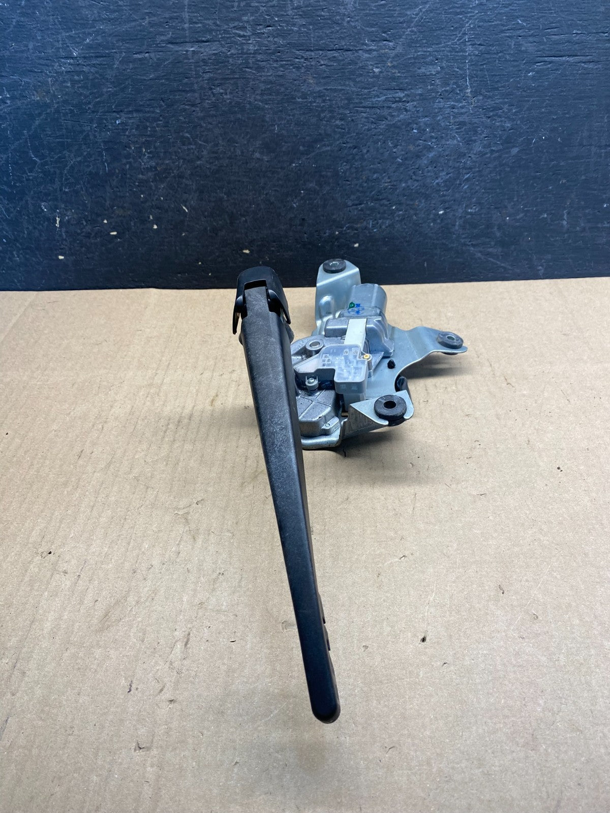 2011 to 2017 Nissan Quest Rear Wiper Motor AG9662 DG2