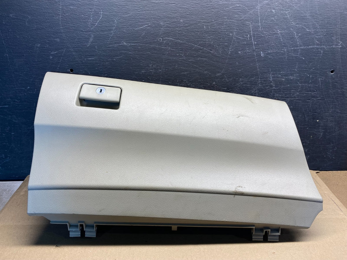 2007-2011 Toyota Camry Front Right Passenger Storage Glove Box ai5248 DG0