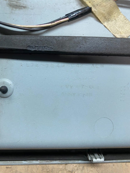 2007 to 2014 Lincoln Navigator Trunk Liftgate License Plate OEM X3437 DG14