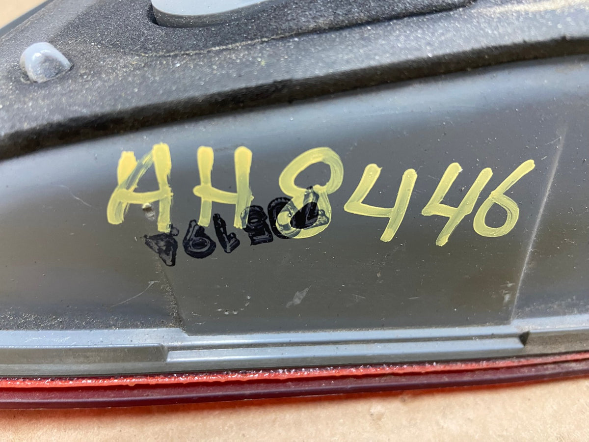 2007 to 2012 Hyundai Veracruz Inner Tail Light Left Driver Side AH8446 LK6