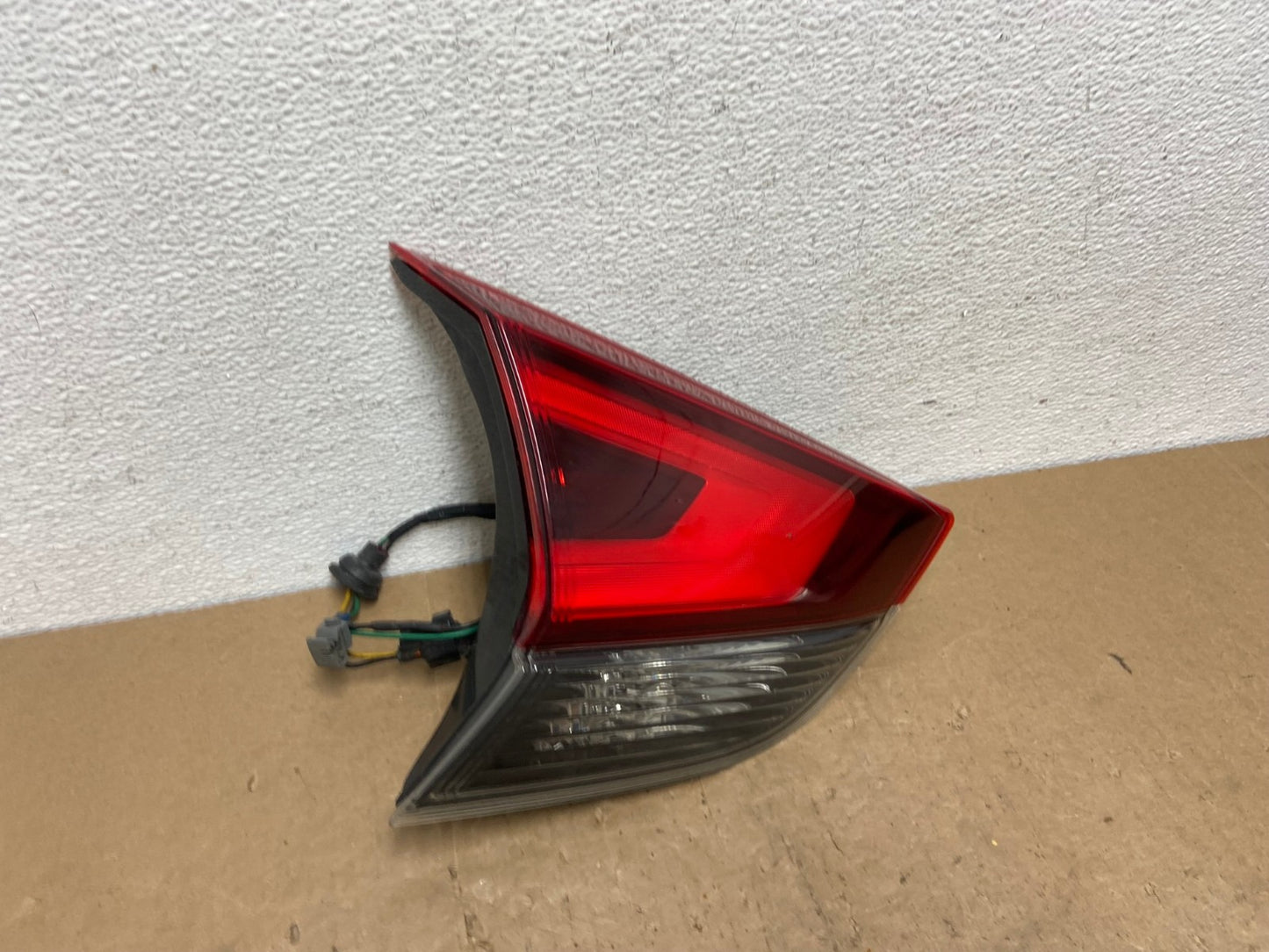 2017 - 2020 Nissan Rogue Inner Left Driver LH Side Tail Light AC6030 LK2