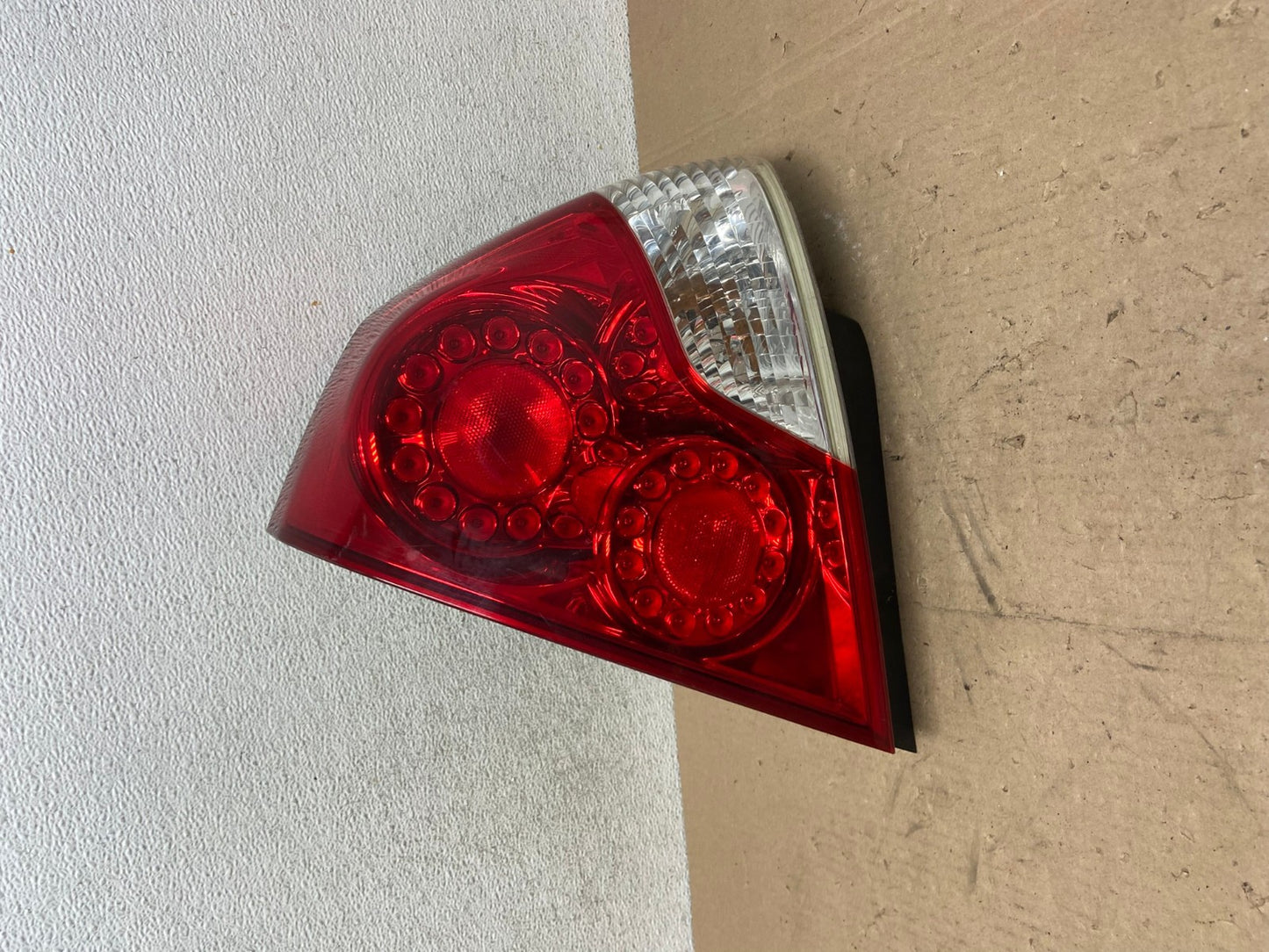 2006 2007 Infiniti M35 M35X M45 Left Driver LH Side Tail Light AG4903 LK0