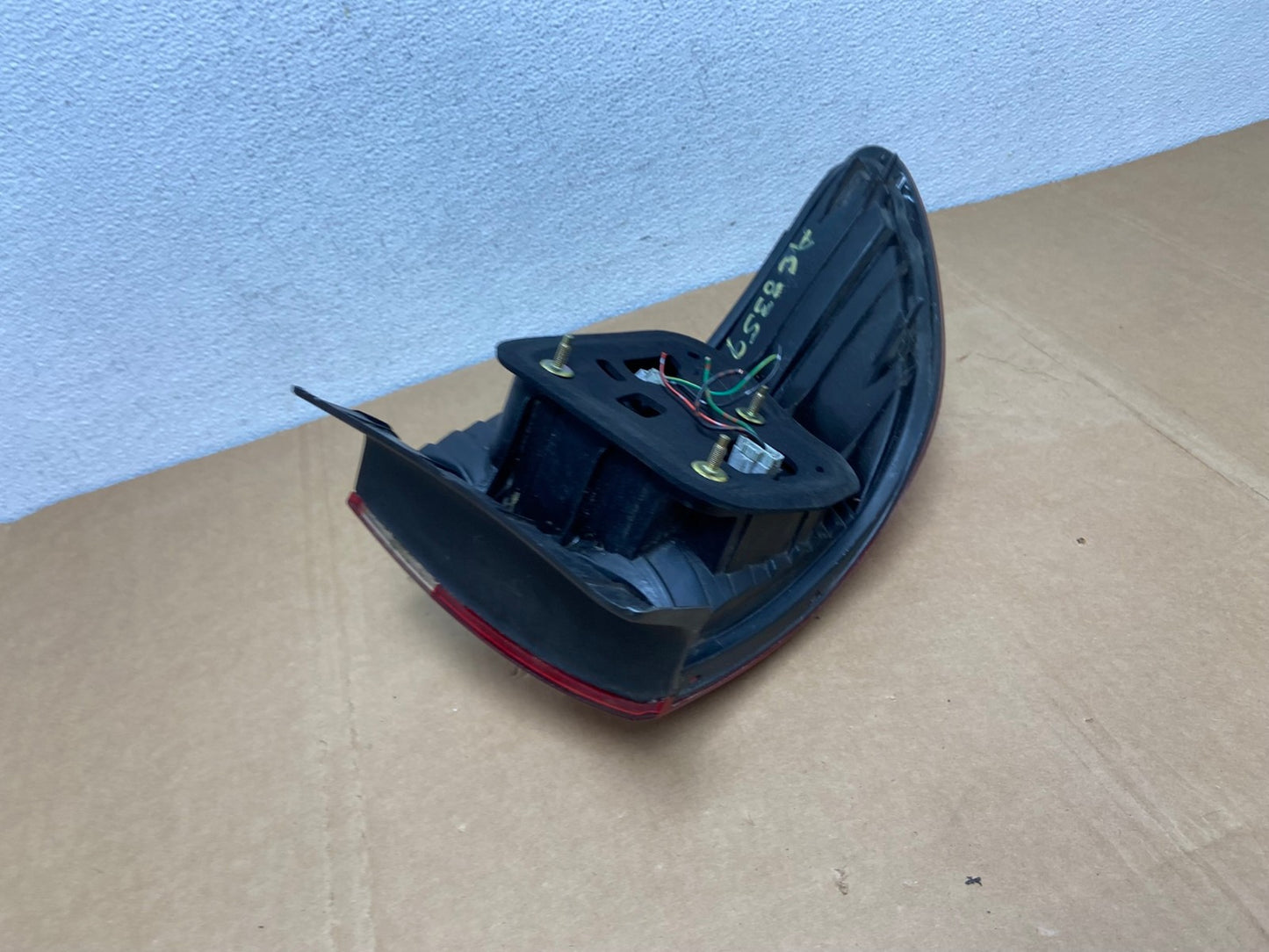 2001 to 2002 Honda Accord Sedan 4door Right Passenger Tail Light AC8359 LK6