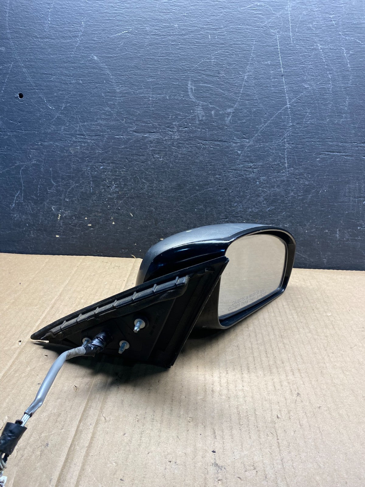 2006 to 2008 Infiniti M35 M45 Right Passenger Side View Mirror AG3717 DW11