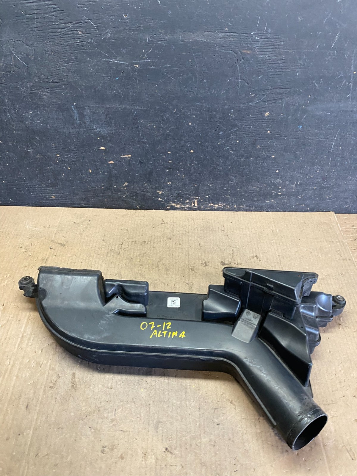 2007 to 2013 Nissan Altima 2.5L Air Duct Tube Resonator 16554-JA000 OEM Q5870 DG5