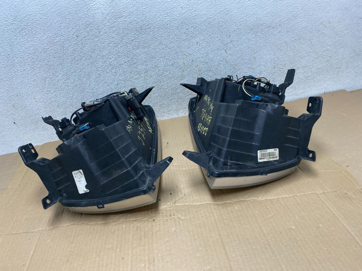 2005-2007 Jeep Grand Cherokee Left+Right Halogen Headlights AI1188 DW13