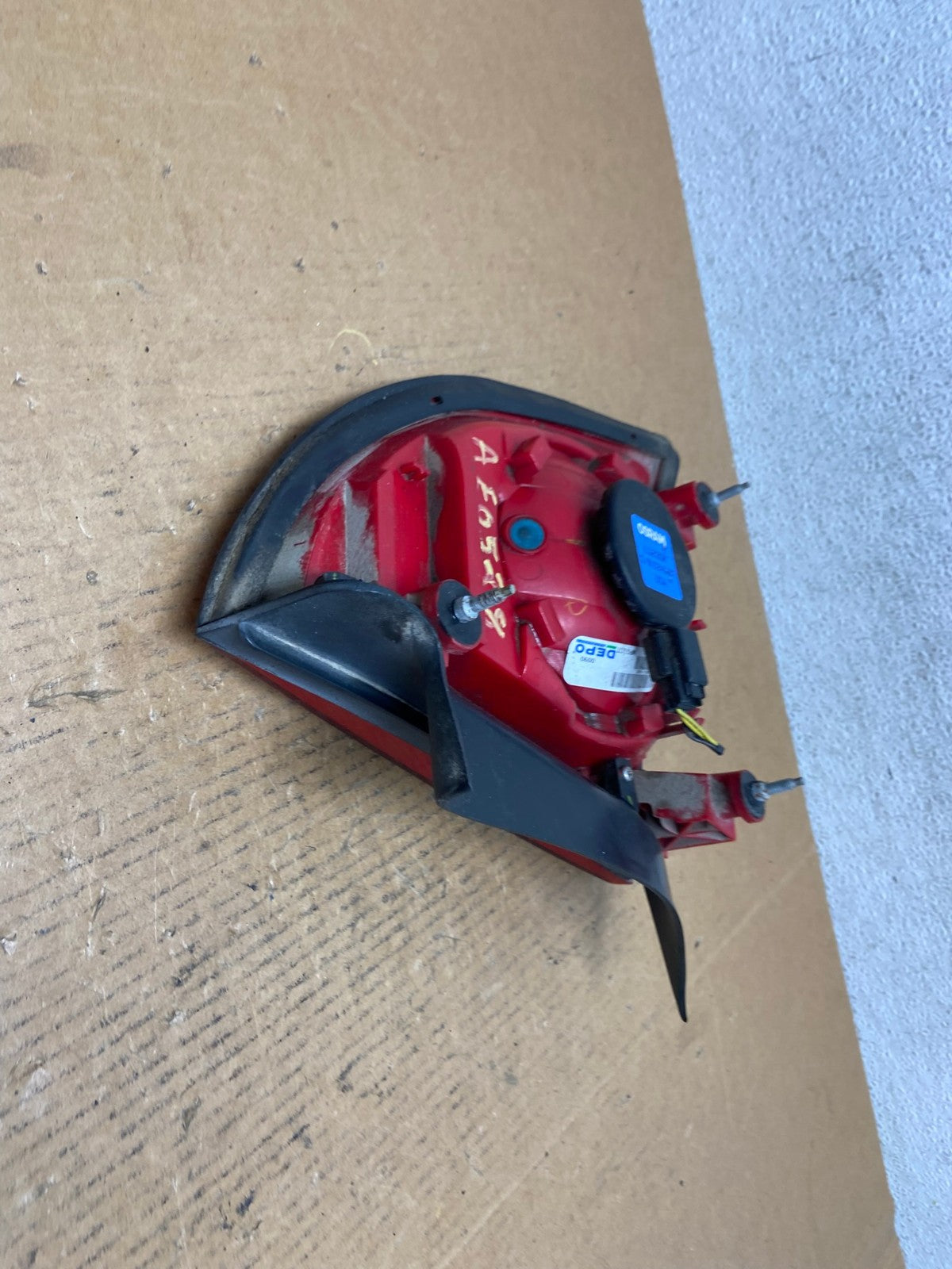 2008 - 2012 Chevrolet Malibu Left Driver Lh Side Tail Light AE0528 LK4