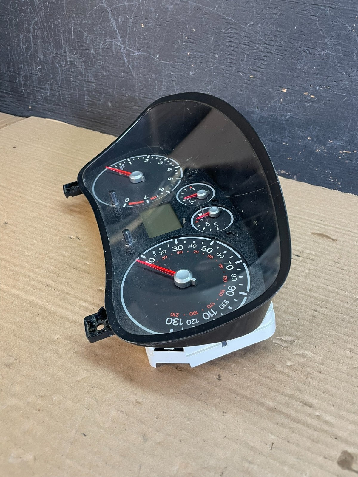 2011 to 2013 Ford Transit Connect Speedometer Gauge Cluster AF3445 DW2