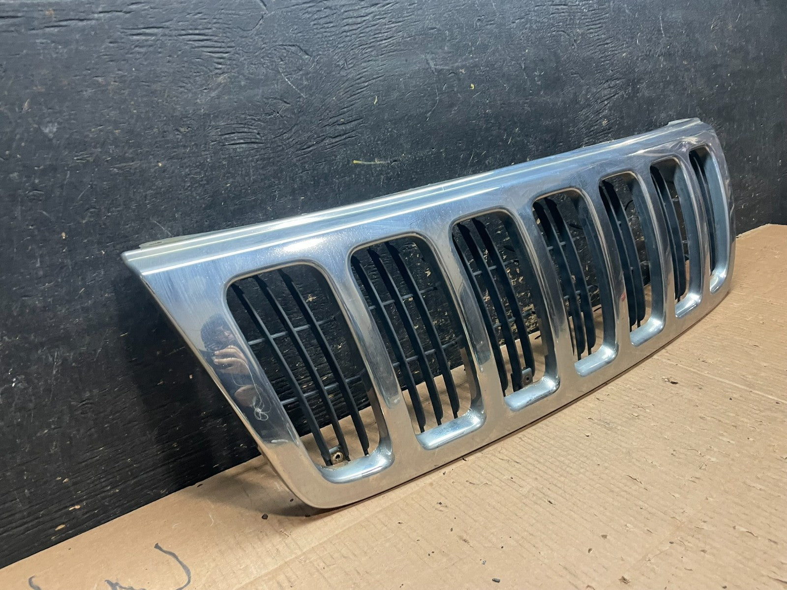1999 to 2003 Jeep Grand Cherokee Front Upper Grill Grille y1893 DG1