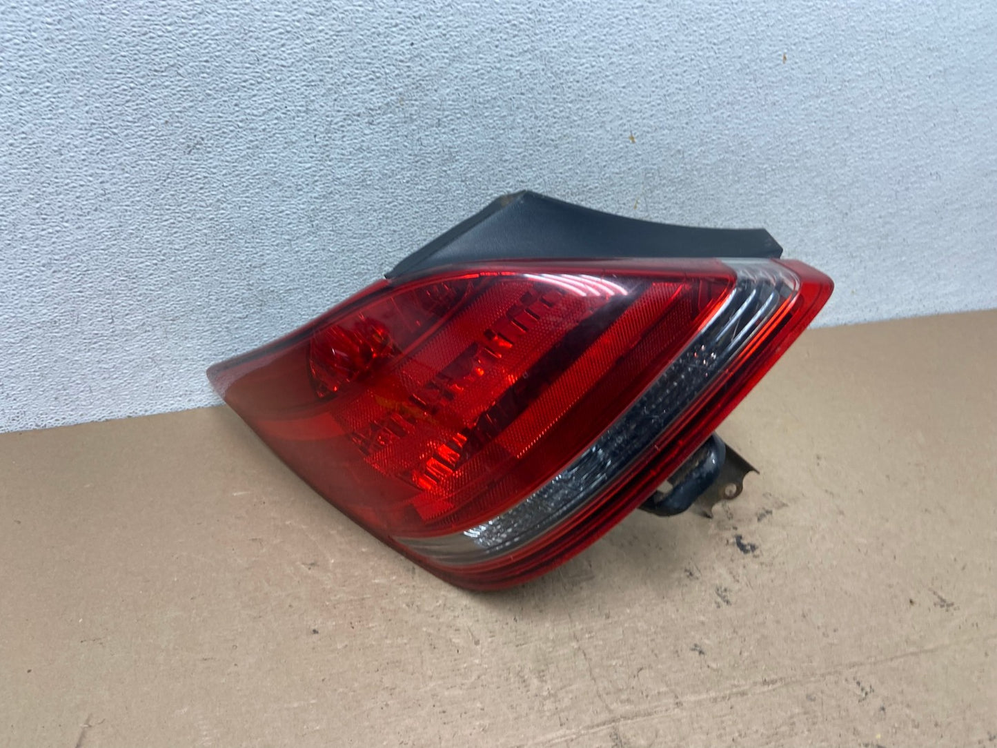 2005-2010 Toyota Avalon Left Driver Lh Side Tail Light AF4892 LK0