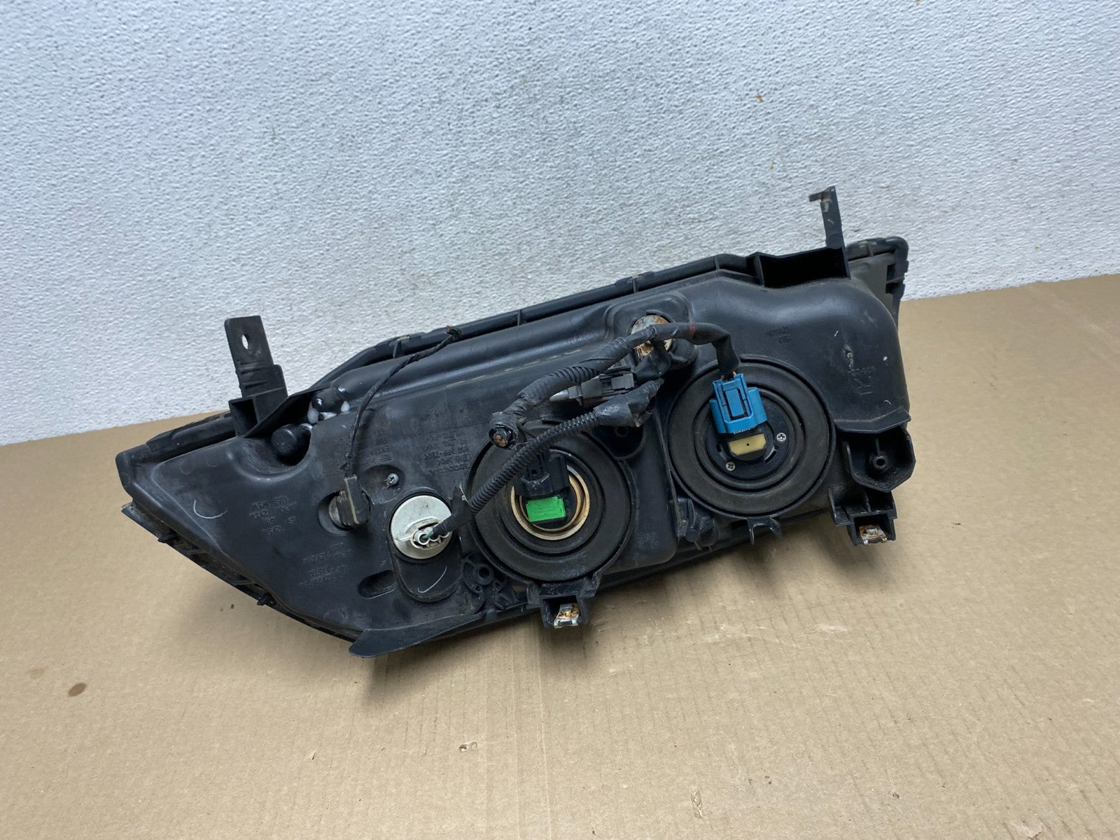 2004 2005 2006 Acura MDX Right Passenger RH Headlight Halogen AF5776 DW5