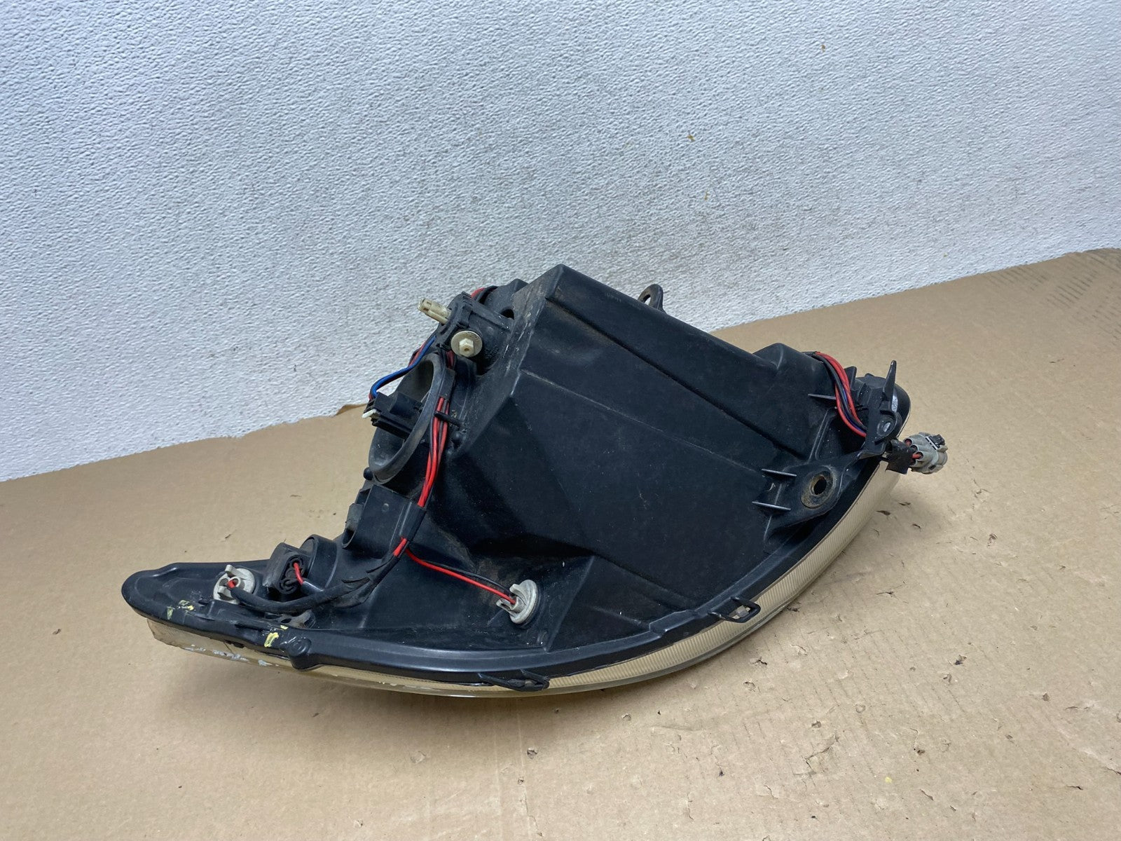 2007-2009 Nissan Sentra Halogen Right Passenger RH Side Headlight TYC AG6915 DW9