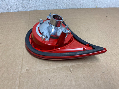 2006-2009 Volkswagen Golf Right Passenger Rh Tail Light Inner Trunk O6692 DW7