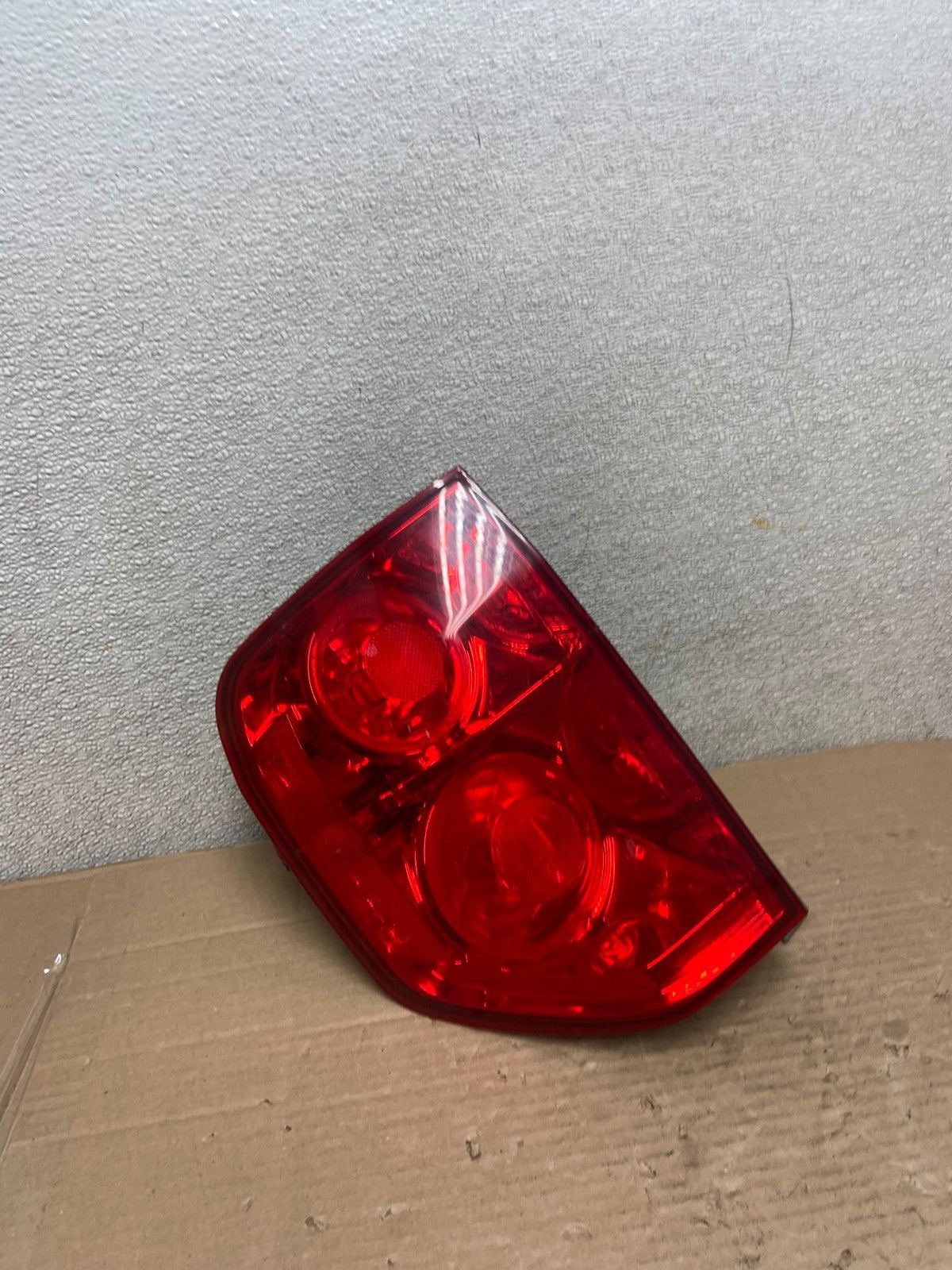 2003 2004 2005 Honda Pilot Left Driver LH Side Tail Light Oem AA8806 LK2