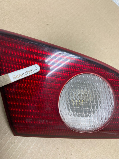 2001 2002 Toyota Corolla Left Driver LH Side Inner Tail light AG5817 DW3