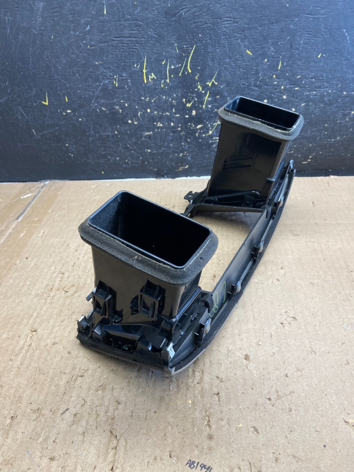 2013 to 2020 Nissan Pathfinder Center Dash Radio Trim Bezel  Surround ab5606 DG4