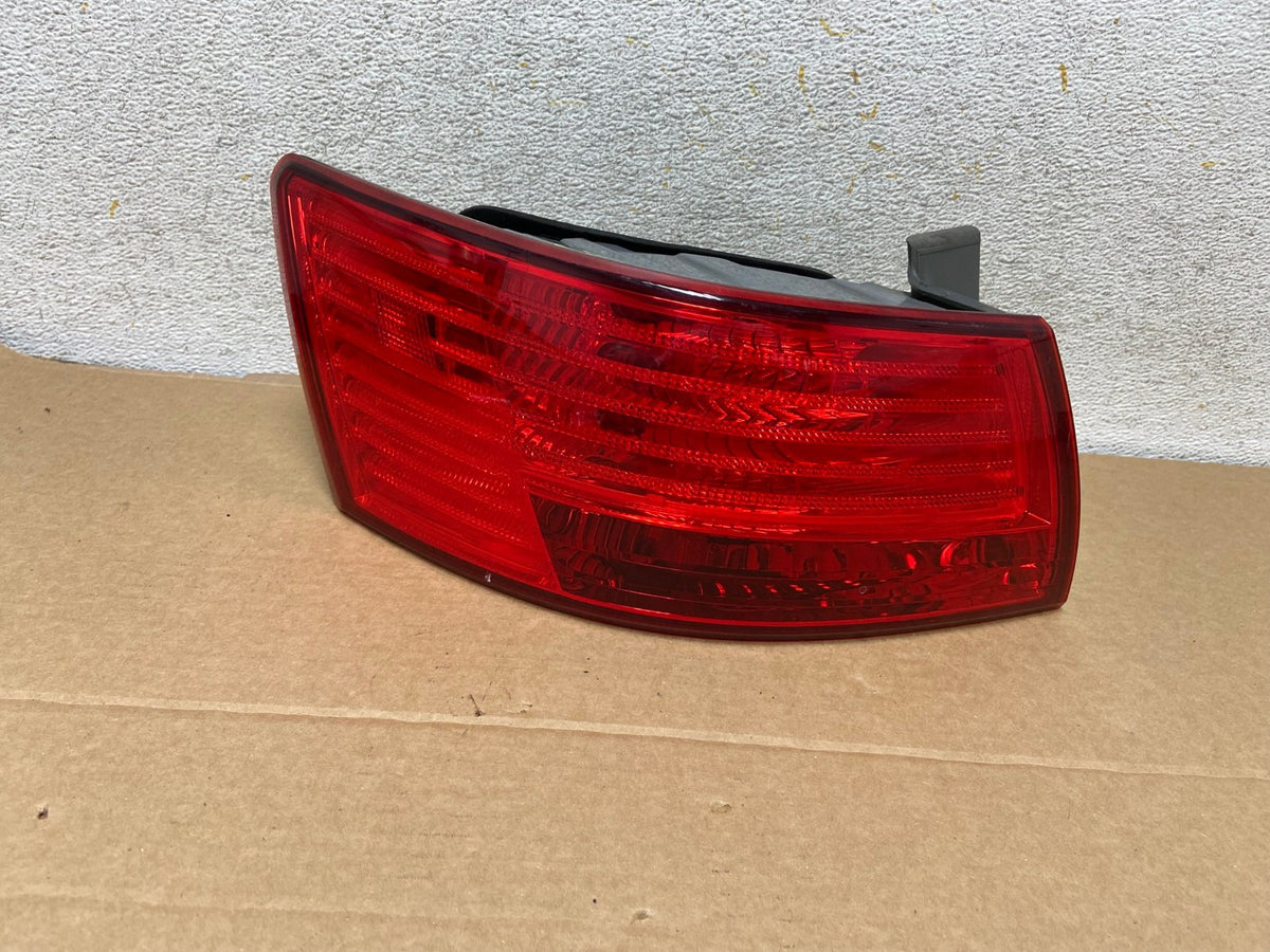 2009 to 2010 Hyundai Sonata Left Driver Lh Side Tail Light AH7730 LK0