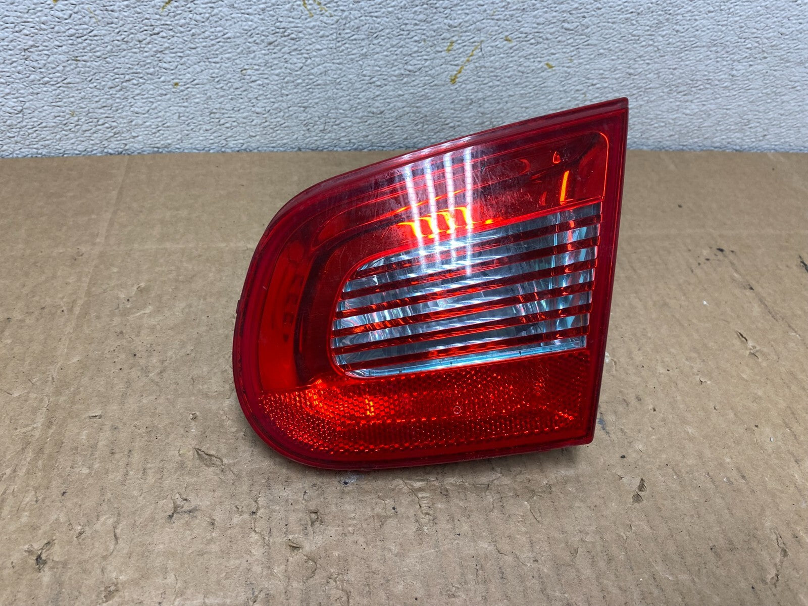 2007 2008 2009 2011 Volkswagen Eos Right Passenger Rh Tail Light inner OEM O74920