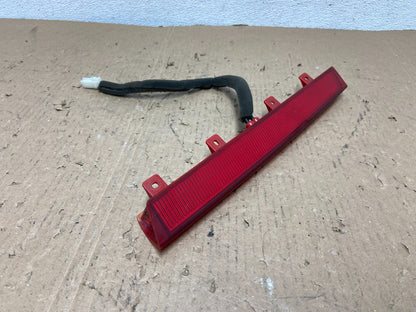2007 to 2012 Hyundai Veracruz Rear 3rd Brake Light Lamp ad8165 DG4