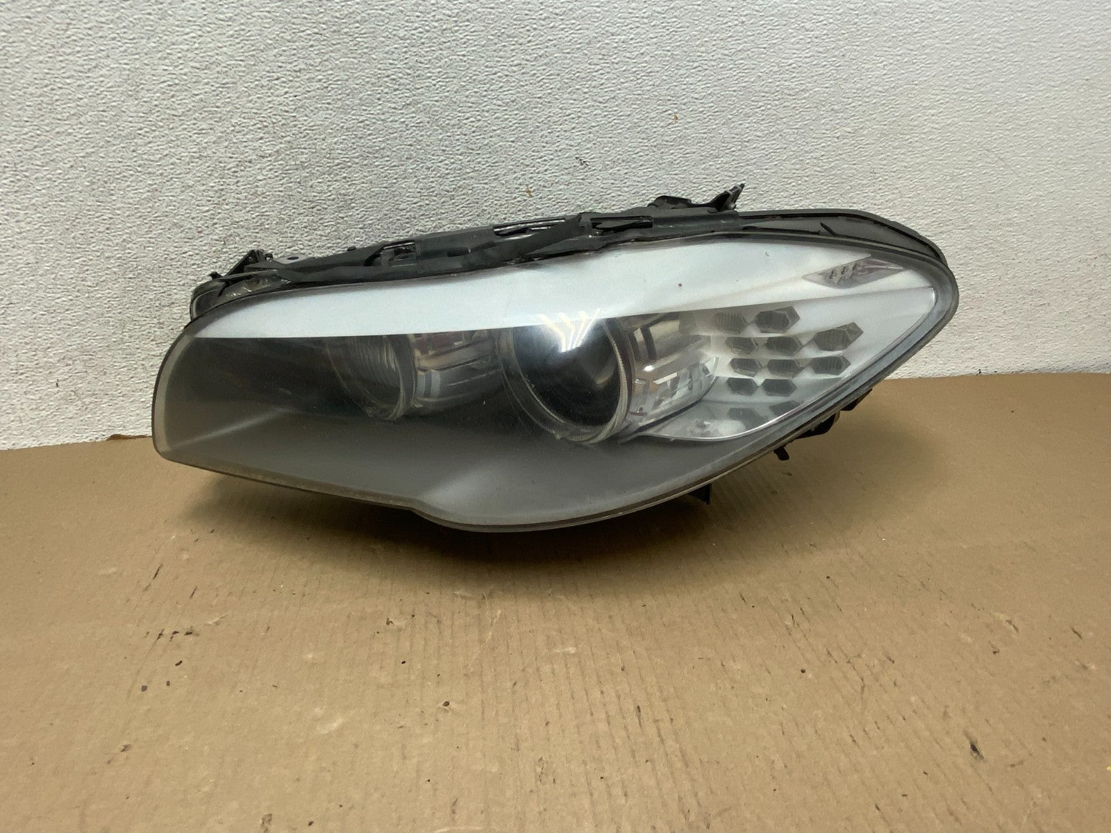 2011-2013 BMW 5 Series F10 Left Driver LH Xenon HID AFS Headlight AG7914 DW0
