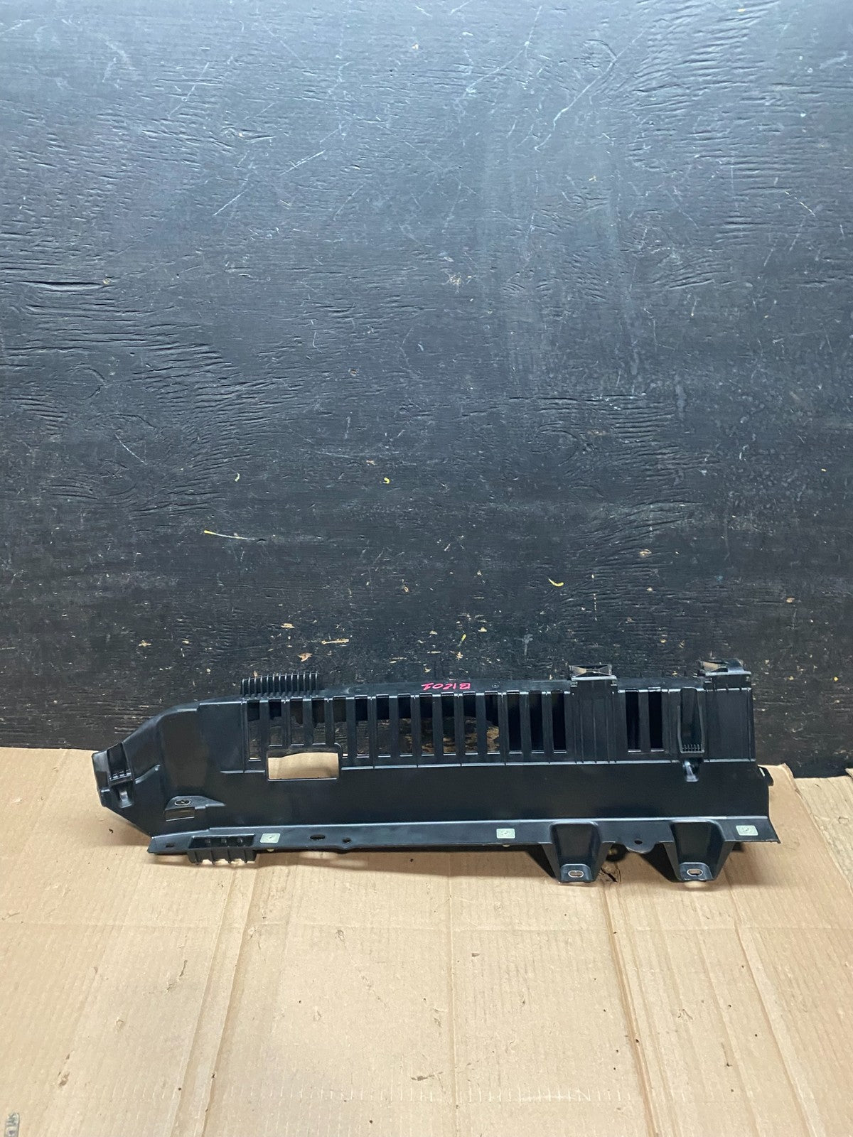 2015 to 2019 Bmw X6 Rear Left Driver Quarter Waist Rail Cover Panel W4713 DG0