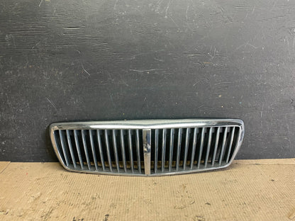 2002 to 2005 Hyundai XG350 Front Upper Grill Grille W/Emblem M2914 DG0
